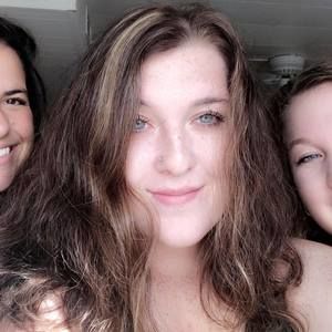 Meet your Posher, Savannah